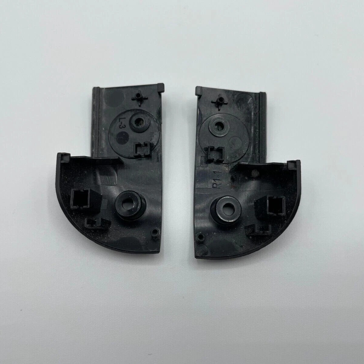 Image 2::HP 250 G2 255 G2 15-D 15 D Lower Base Bottom Hinge Covers Rubber Feet Right+left