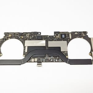 Image 2::Motherboard/Logic Board Replacement For MacBook Pro Retina 15